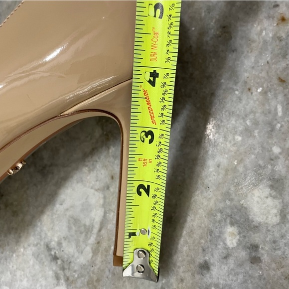 Sam Edelman Hazel Pumps in Nude Beige Blush Patent Leather Women’s 8.5 - Picture 2 of 12